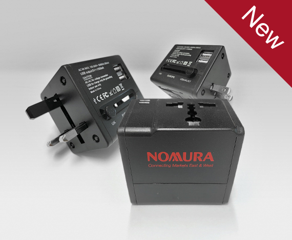 C20009_Travel-Adapter_carousel_Re2 C20009_Travel-Adapter_carousel_Re2